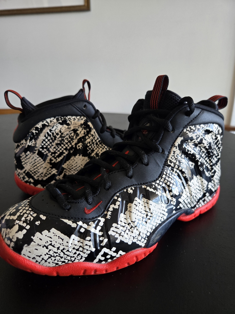 Nike Air Little Posite One GS Albino Snakeskin Size 5.5Y / Women 7
